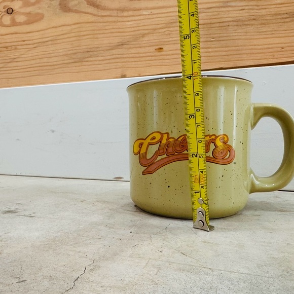 Official Cheers Norm Peterson Mug – “Drinking All Day Is the Norm” – © CBS - Picture 4 of 6